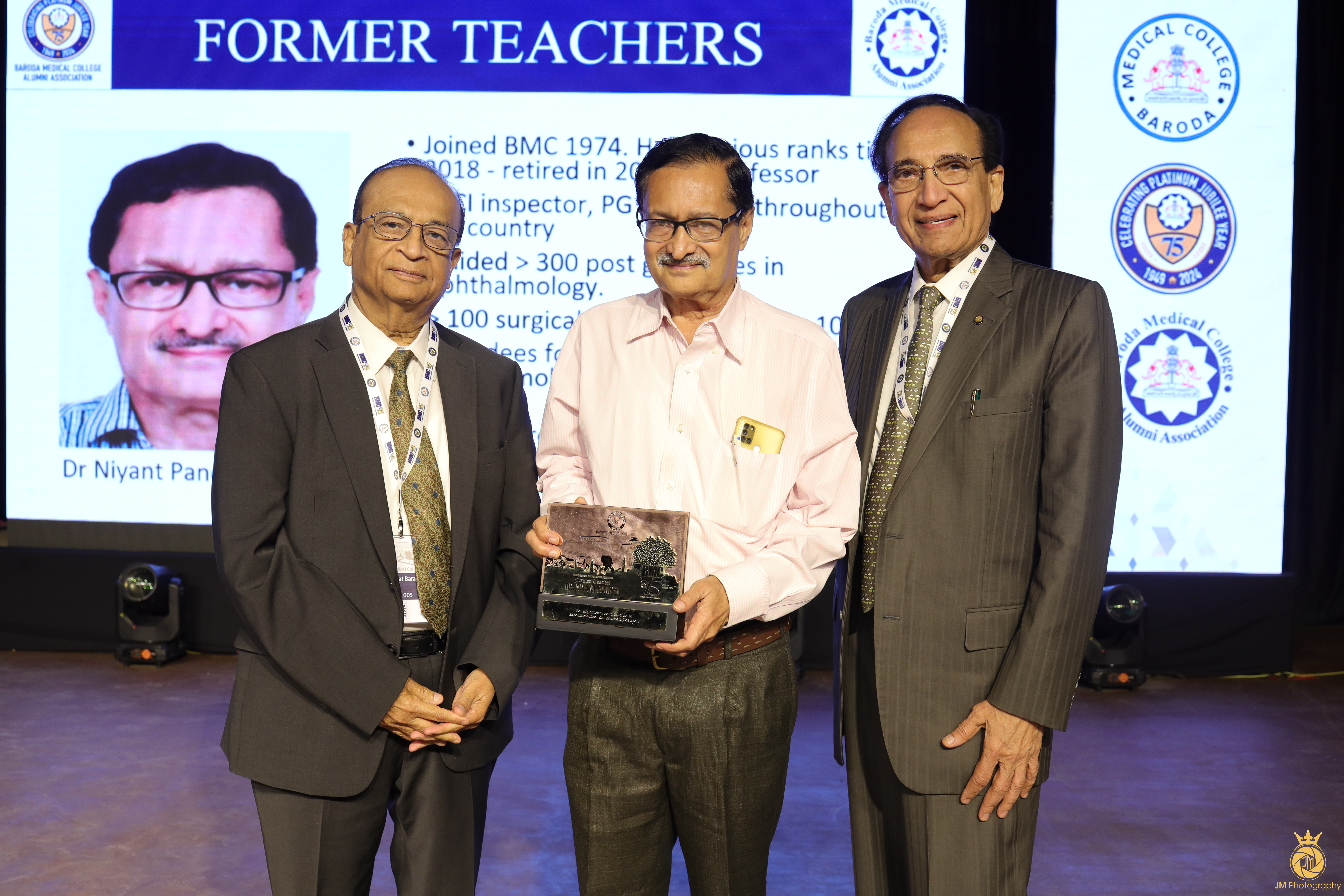 Gallery/Distinguished Alumni and Former Teachers/177A7637.JPG